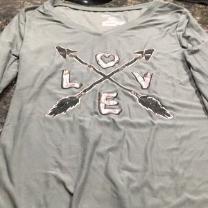 No boundaries love long sleeve tee